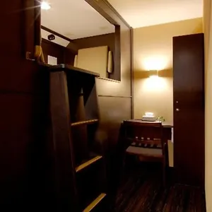 Capsule Cabin Petit - Male Only カプセルホテル